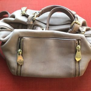 Pour la Victoire nude satchel bag